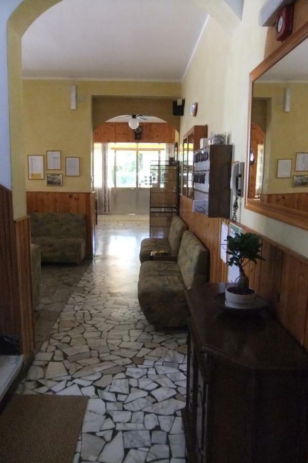 Albergo Villalma Rimini Exterior foto